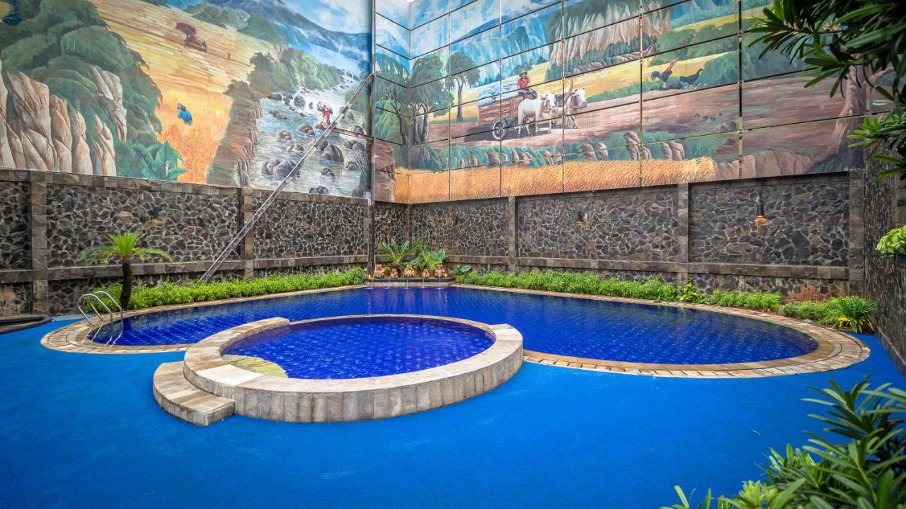 Hotel Golden Sky Pluit Jakarta Eksteriør billede
